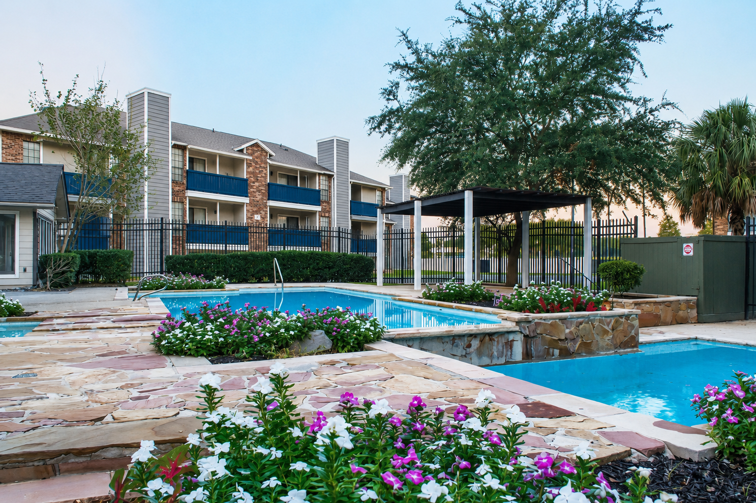 Chateau-Carmel-Amenities1-1